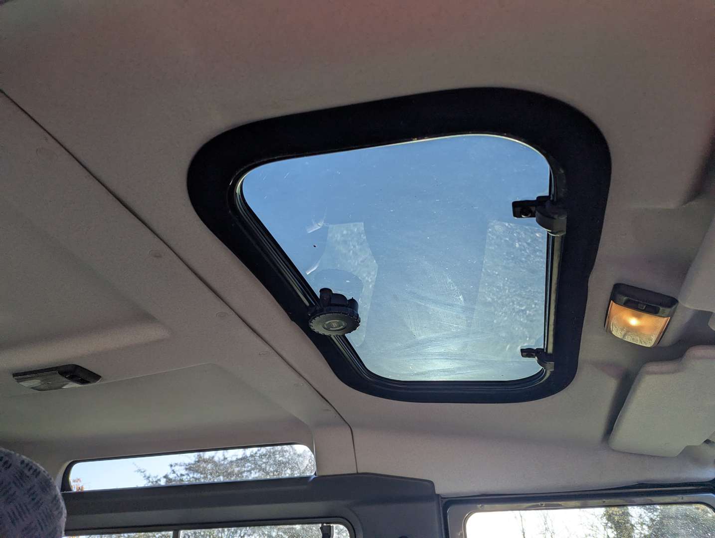 <p>2006 LAND ROVER DEFENDER 90 TD5</p>