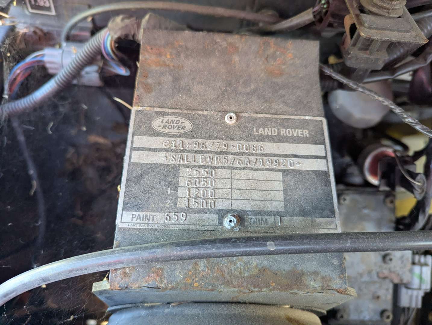 <p>2006 LAND ROVER DEFENDER 90 TD5</p>