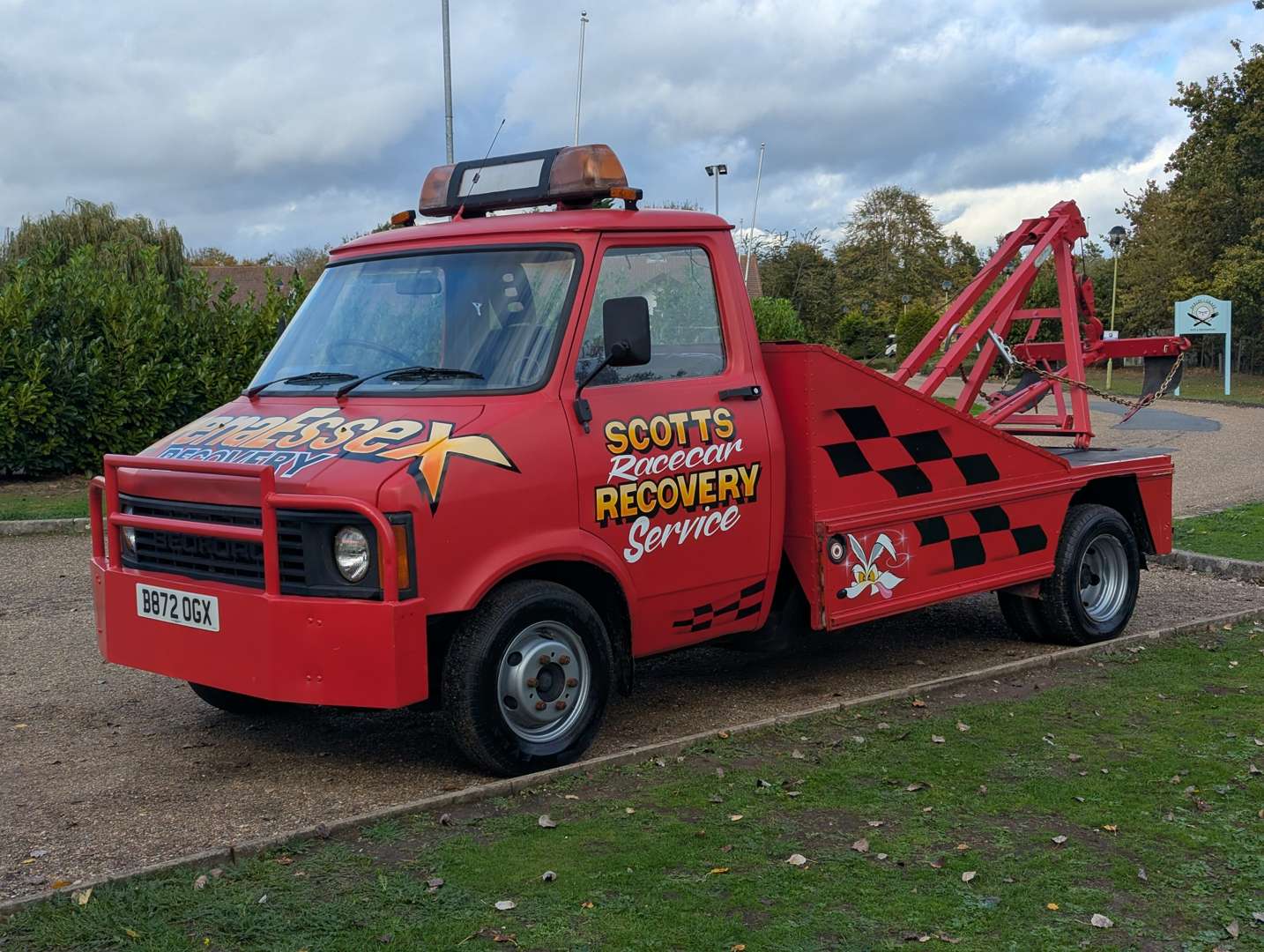 <p>1984 BEDFORD RECOVERY TRUCK</p>