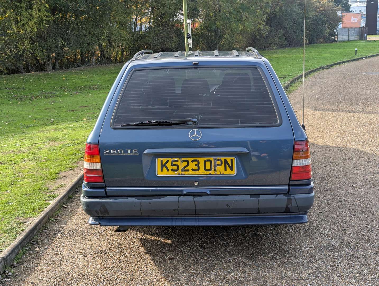 <p>1993 MERCEDES 280 TE AUTO ESTATE</p>