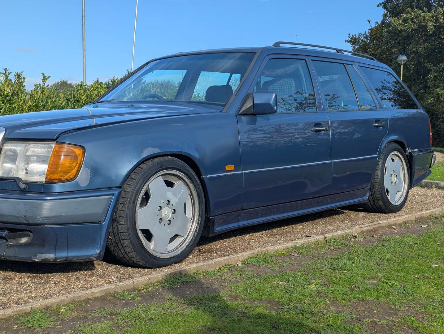 <p>1993 MERCEDES 280 TE AUTO ESTATE</p>