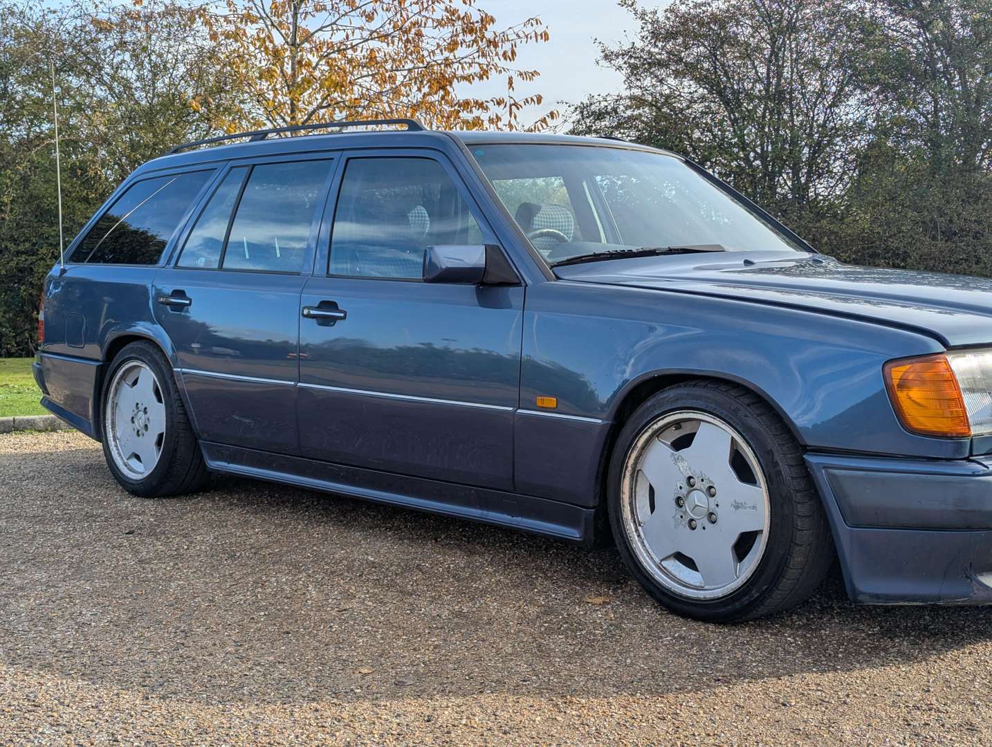 <p>1993 MERCEDES 280 TE AUTO ESTATE</p>