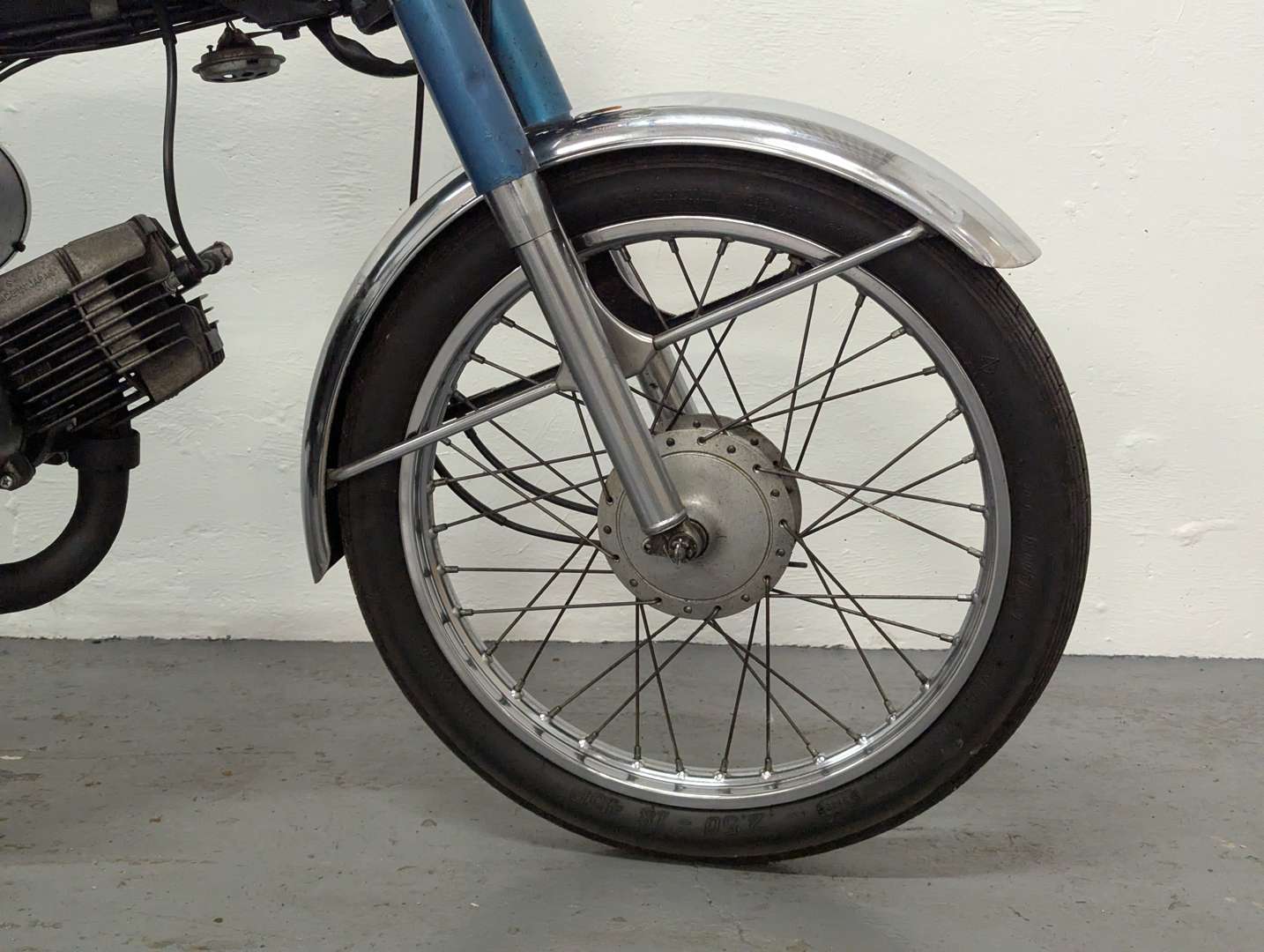 <p>1977 SUZUKI A100</p>