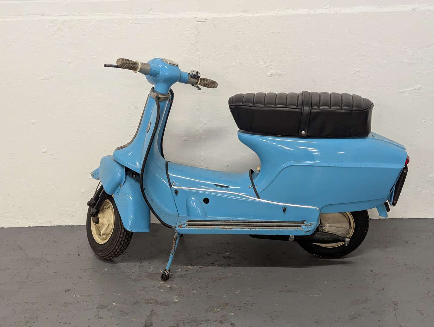 <p>1962 RALEIGH ROMA</p>