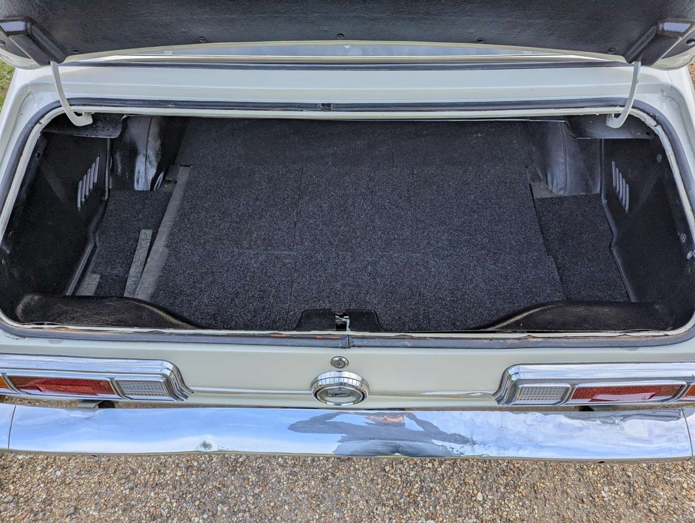 <p>1974 DATSUN 1200 GX COUPE</p>