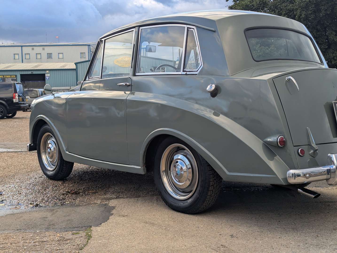 <p>1953 TRIUMPH MAYFLOWER</p>