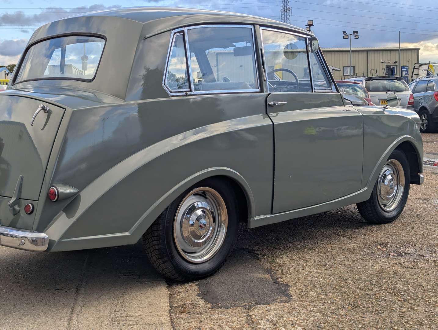 <p>1953 TRIUMPH MAYFLOWER</p>