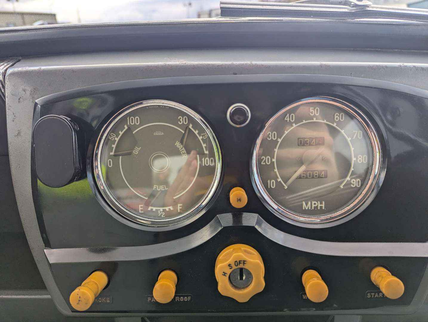 <p>1953 TRIUMPH MAYFLOWER</p>