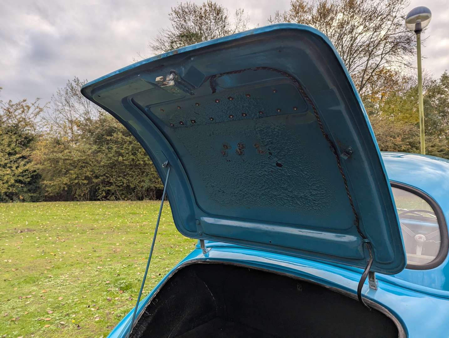 <p>1959 MORRIS MINOR</p>