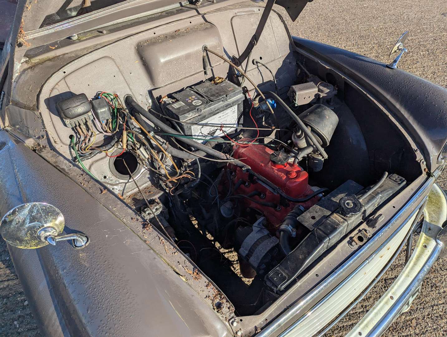 <p>1967 MORRIS MINOR</p>