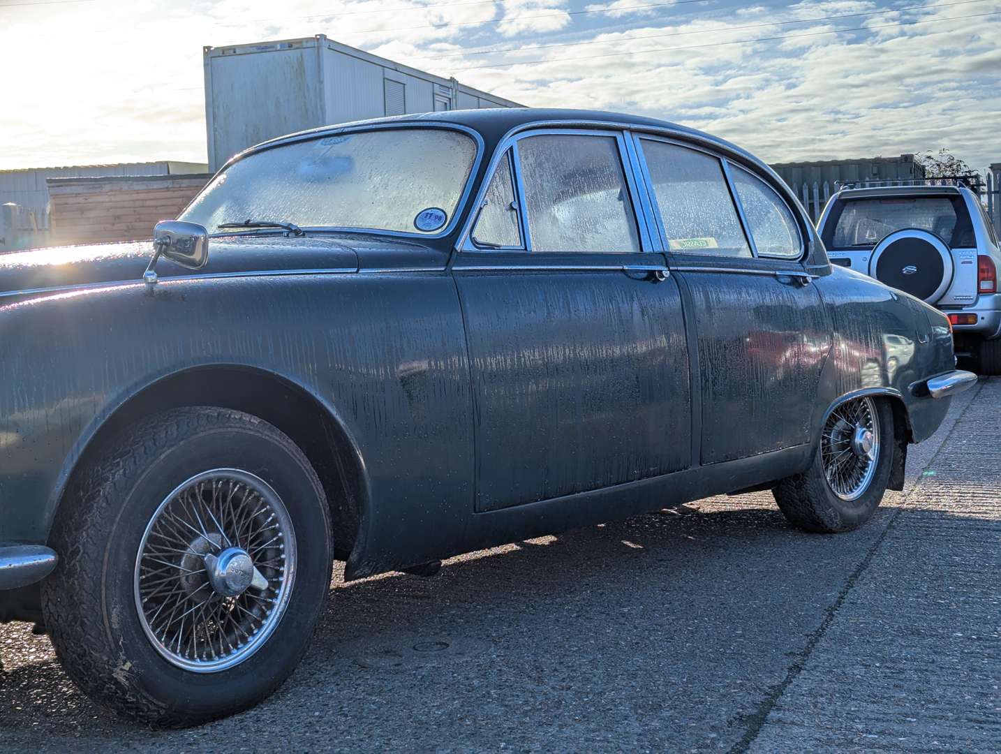 <p>1966 JAGUAR S-TYPE</p>