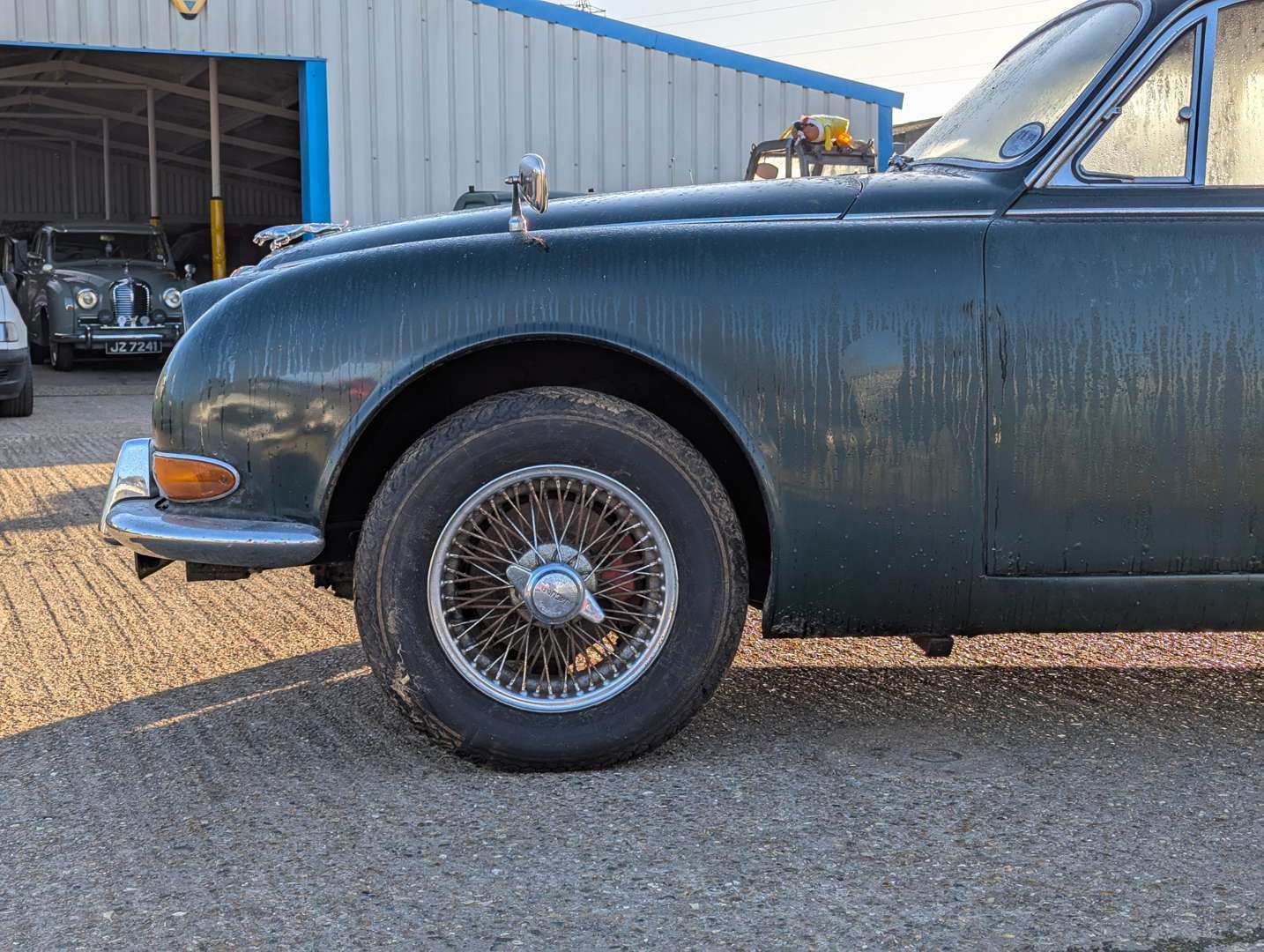 <p>1966 JAGUAR S-TYPE</p>