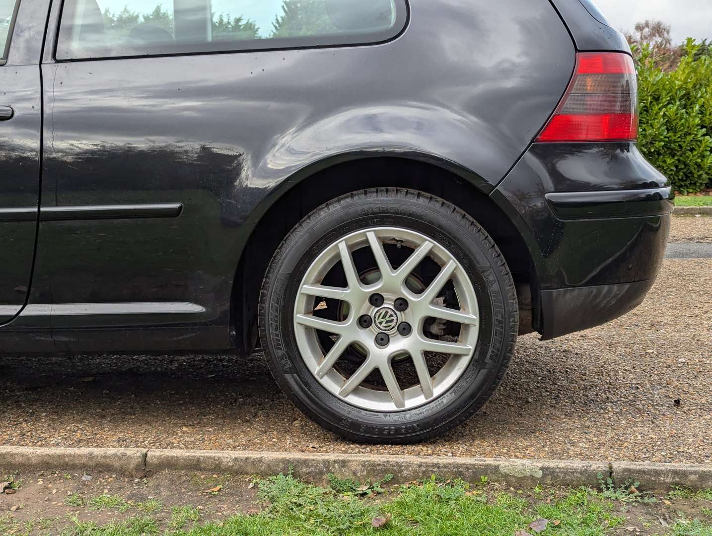 <p>2003 VW GOLF GT TDI</p>