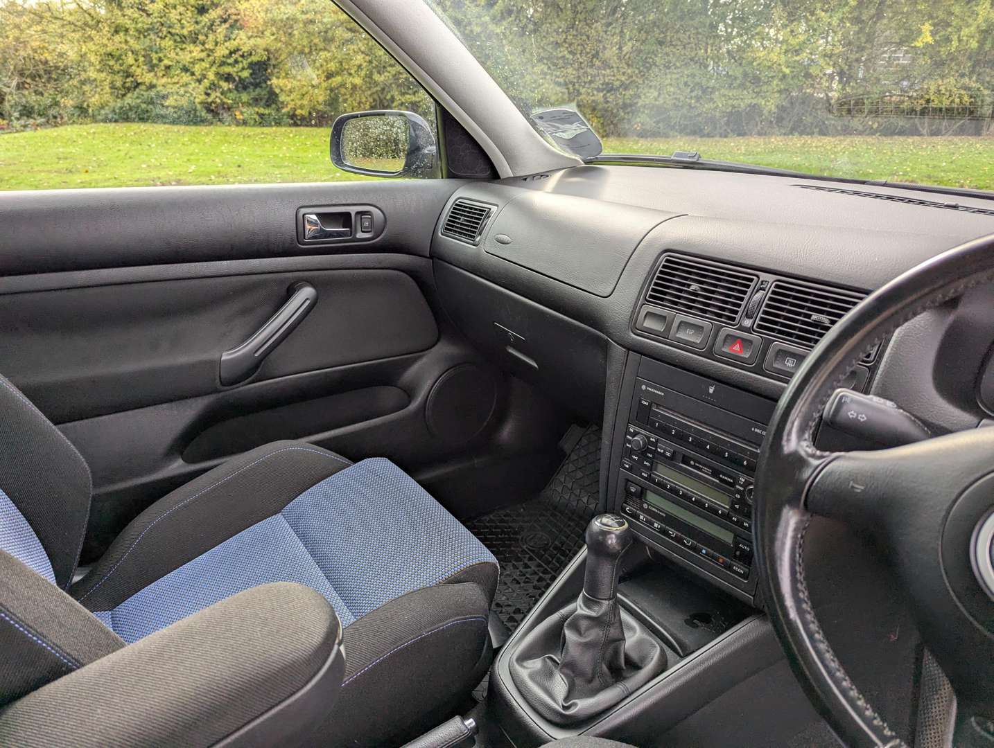 <p>2003 VW GOLF GT TDI</p>