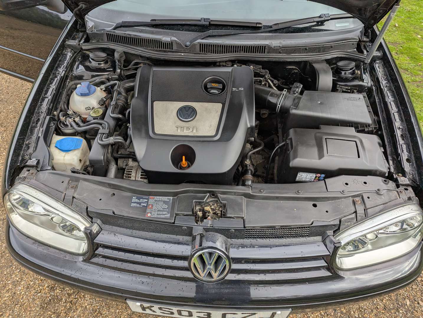 <p>2003 VW GOLF GT TDI</p>