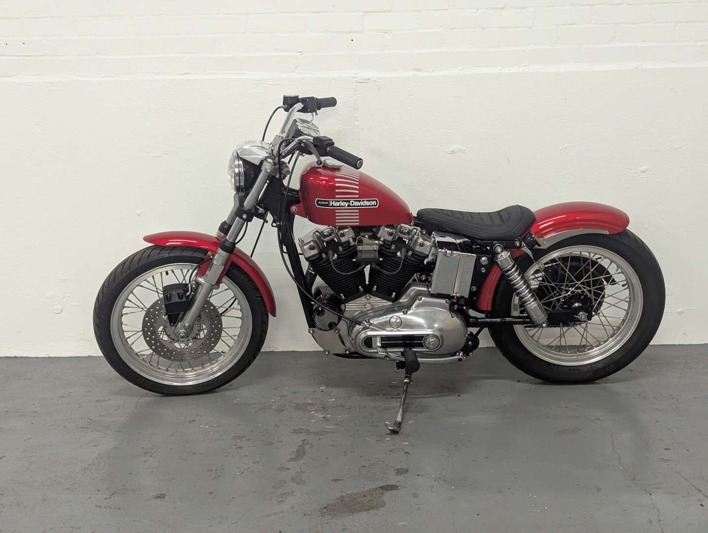 <p>1973 HARLEY DAVIDSON SPORTSTER</p>