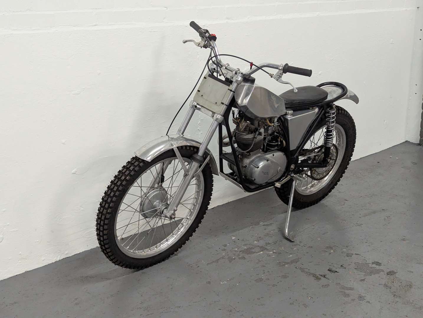 <p>TRIUMPH TIGER CUB TRIALS BIKE</p>