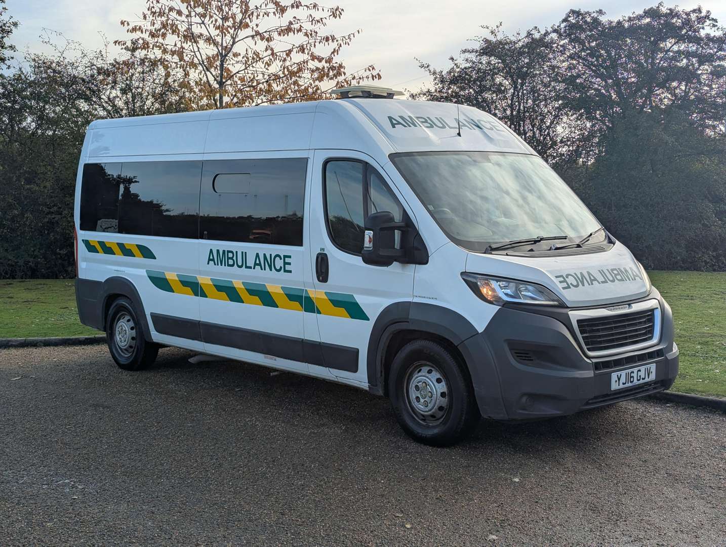 <p>2016 PEUGEOT BOXER AMBULANCE L3H2</p>