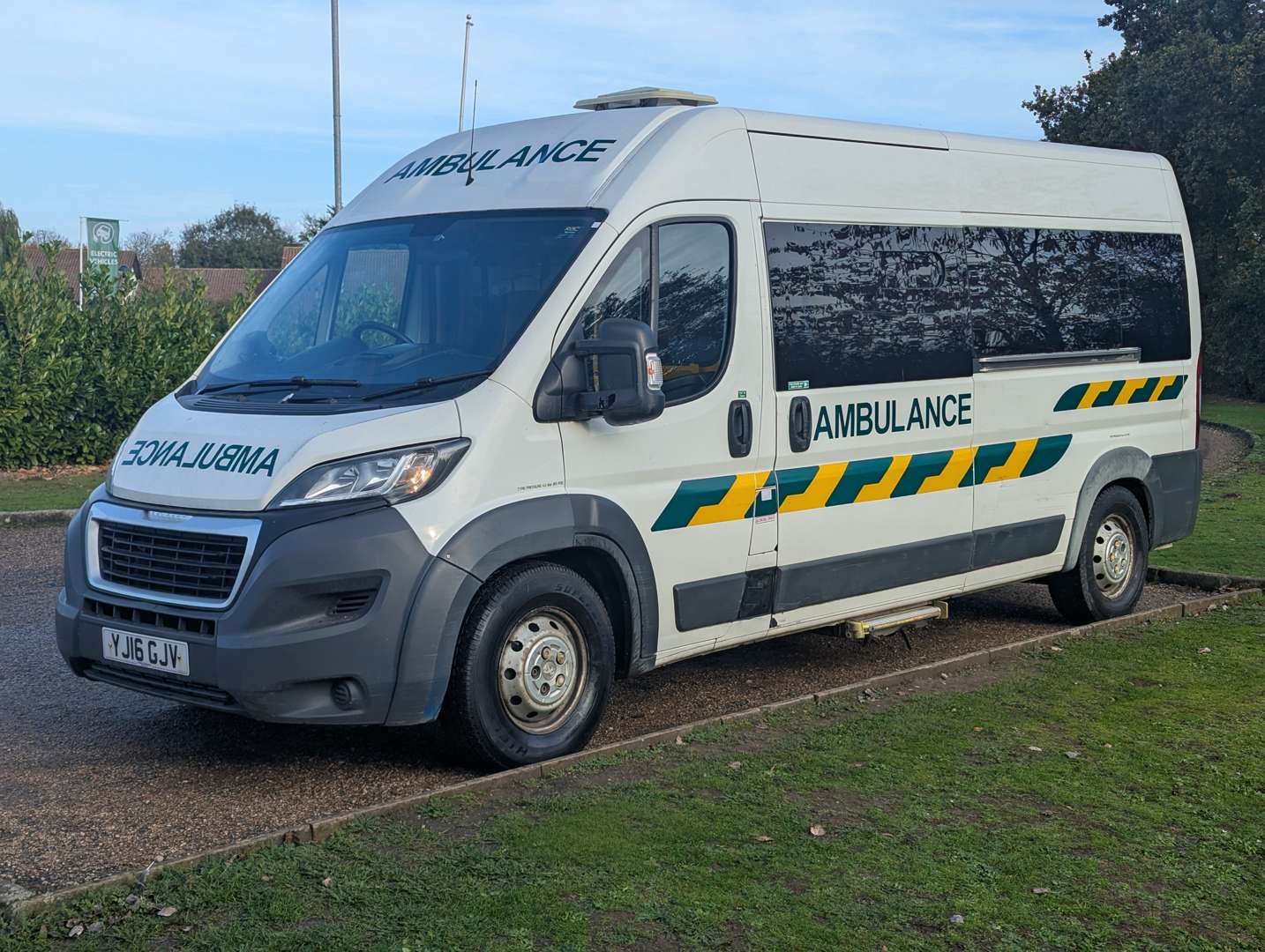 <p>2016 PEUGEOT BOXER AMBULANCE L3H2</p>