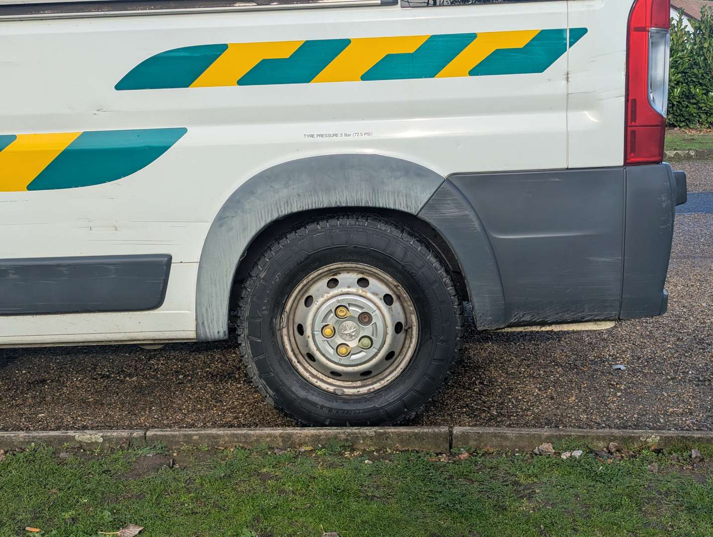 <p>2016 PEUGEOT BOXER AMBULANCE L3H2</p>