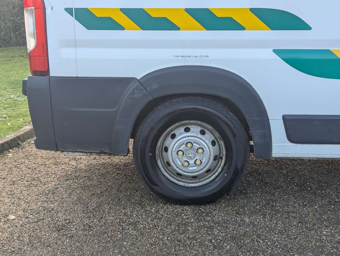 <p>2016 PEUGEOT BOXER AMBULANCE L3H2</p>