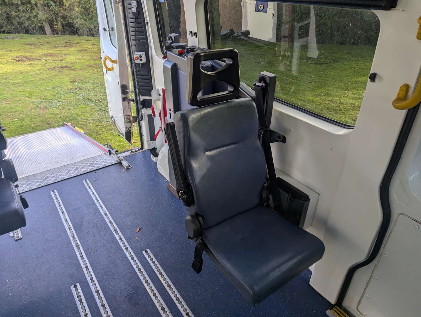 <p>2016 PEUGEOT BOXER AMBULANCE L3H2</p>