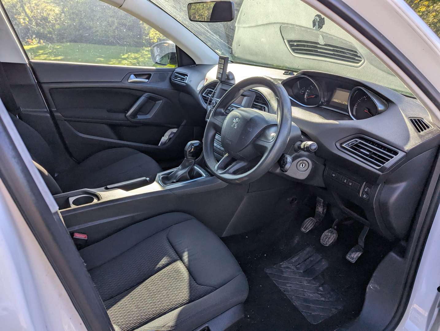 <p>2016 PEUGEOT 308 HDI</p>