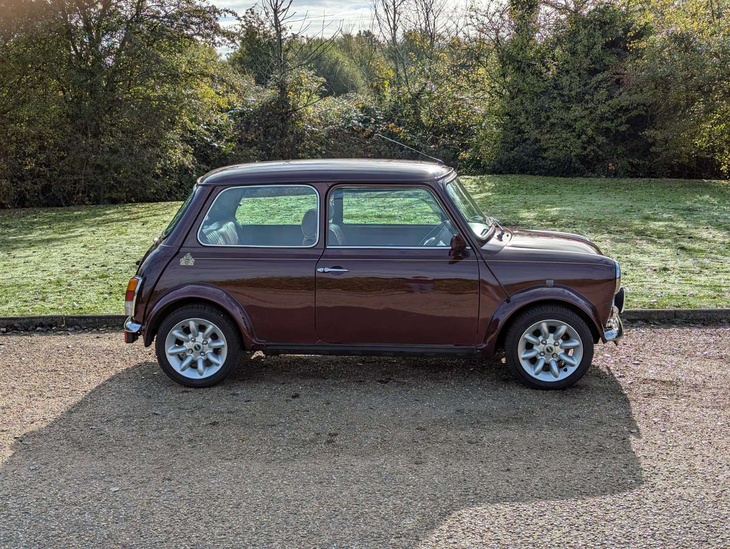 <p>1999 ROVER MINI COOPER 40TH ANNIVERSARY</p>