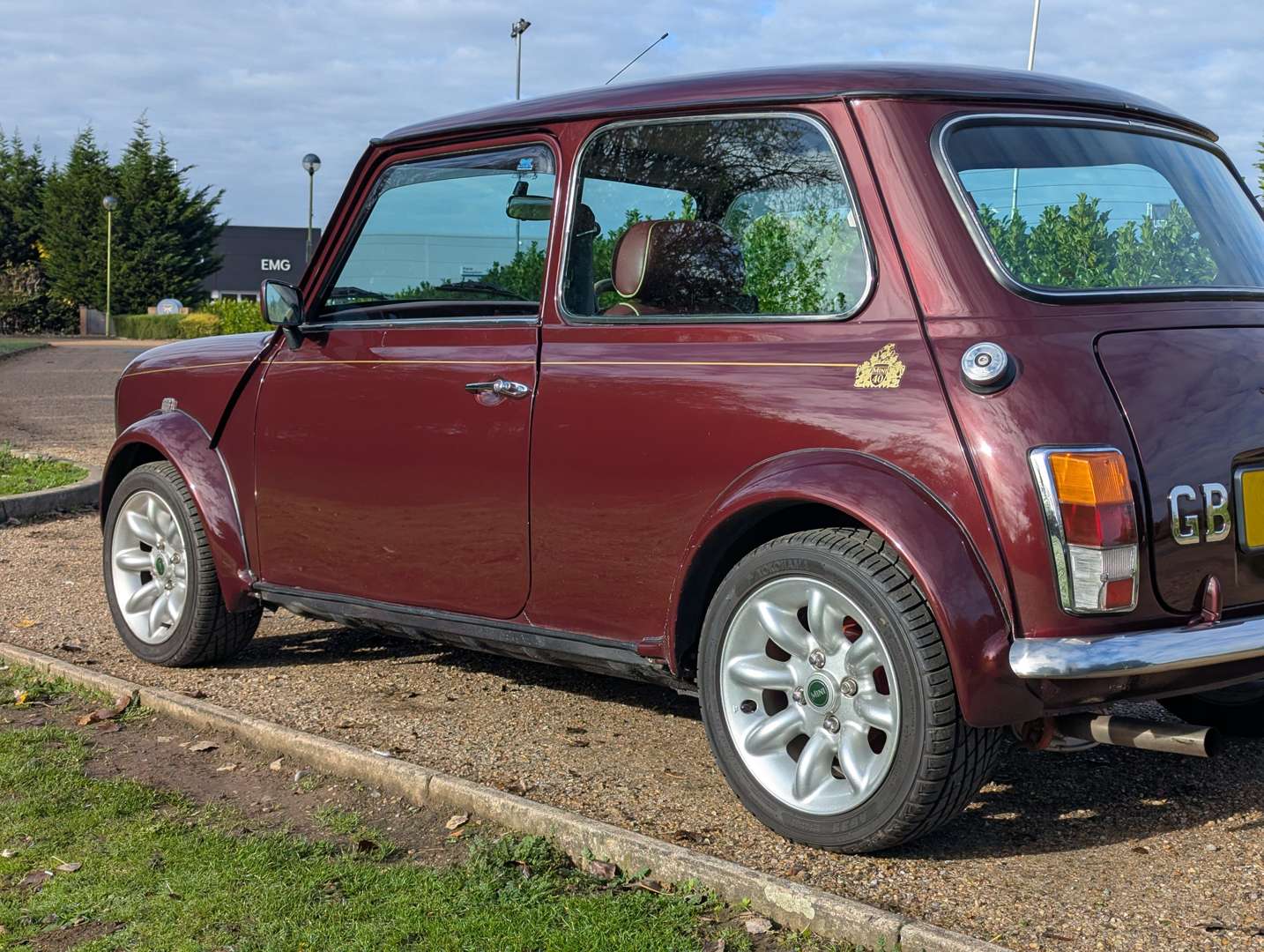 <p>1999 ROVER MINI COOPER 40TH ANNIVERSARY</p>