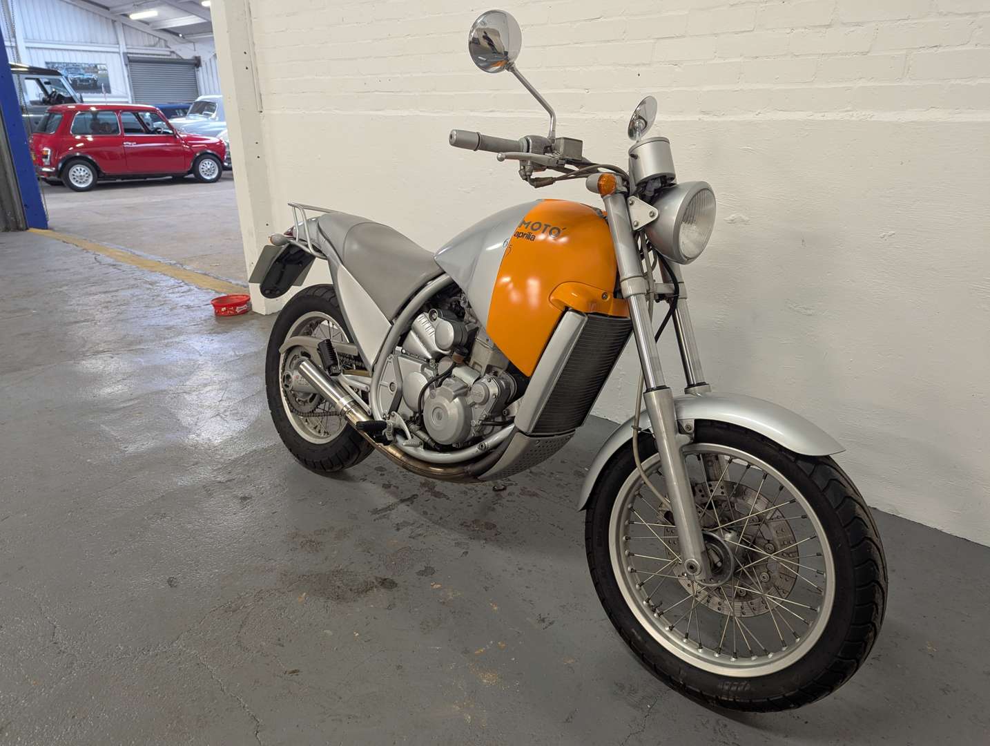 <p>1996 APRILIA 650 MOTO</p>