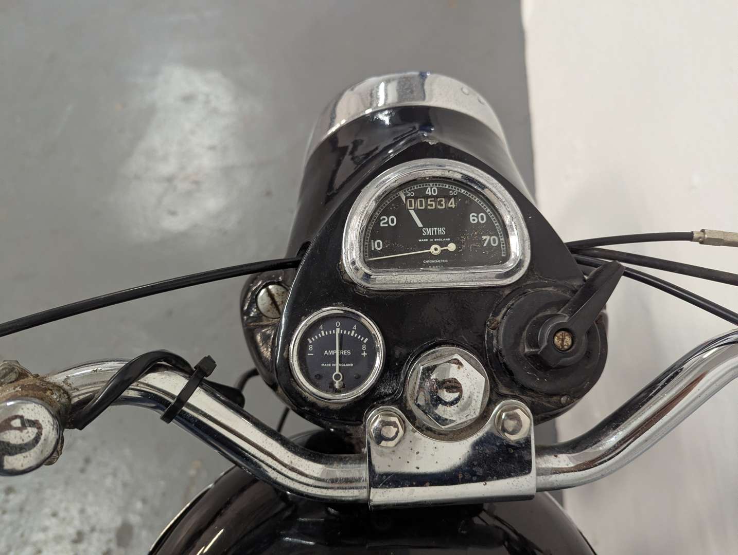 <p>1955 ROYAL ENFIELD CLIPPER</p>