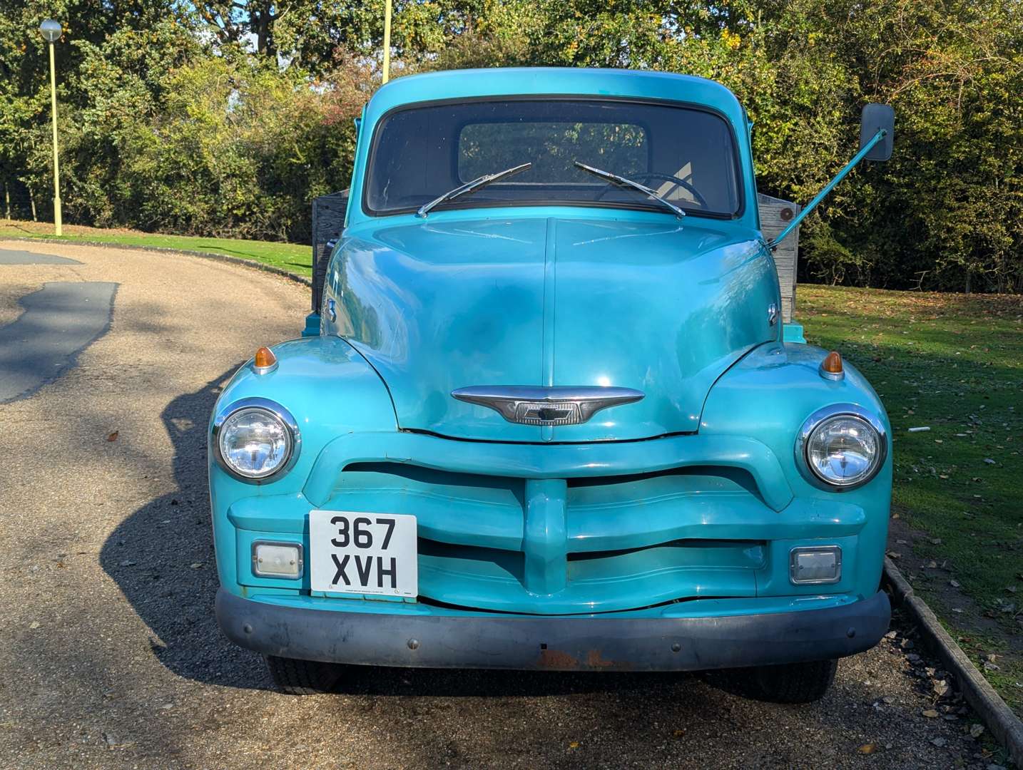 <p>1955 CHEVROLET STEPSIDE FLAT LORRY LHD</p>