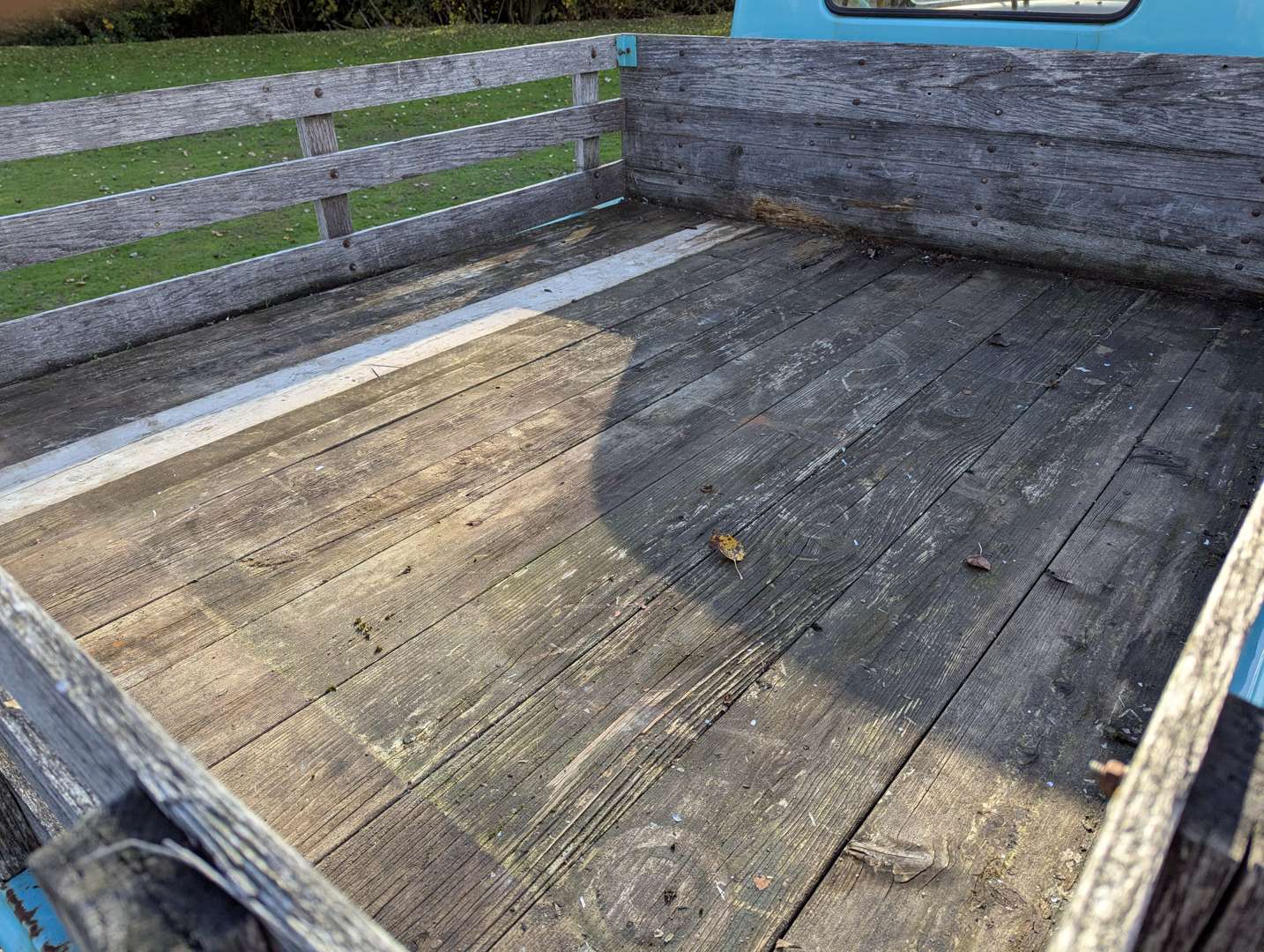 <p>1955 CHEVROLET STEPSIDE FLAT LORRY LHD</p>