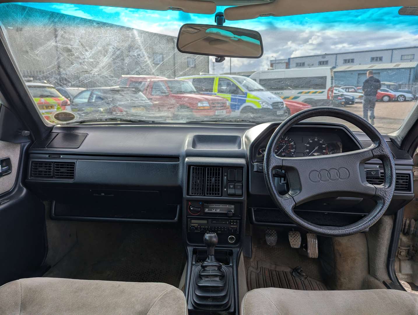 <p>1987 AUDI 100 CD</p>