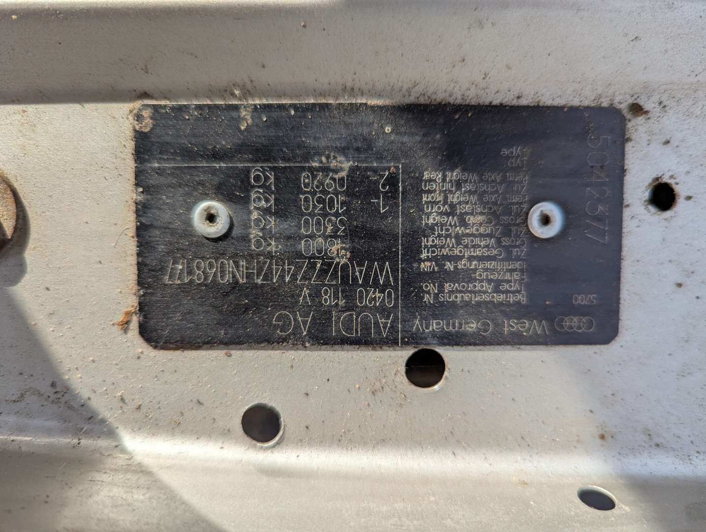 <p>1987 AUDI 100 CD</p>