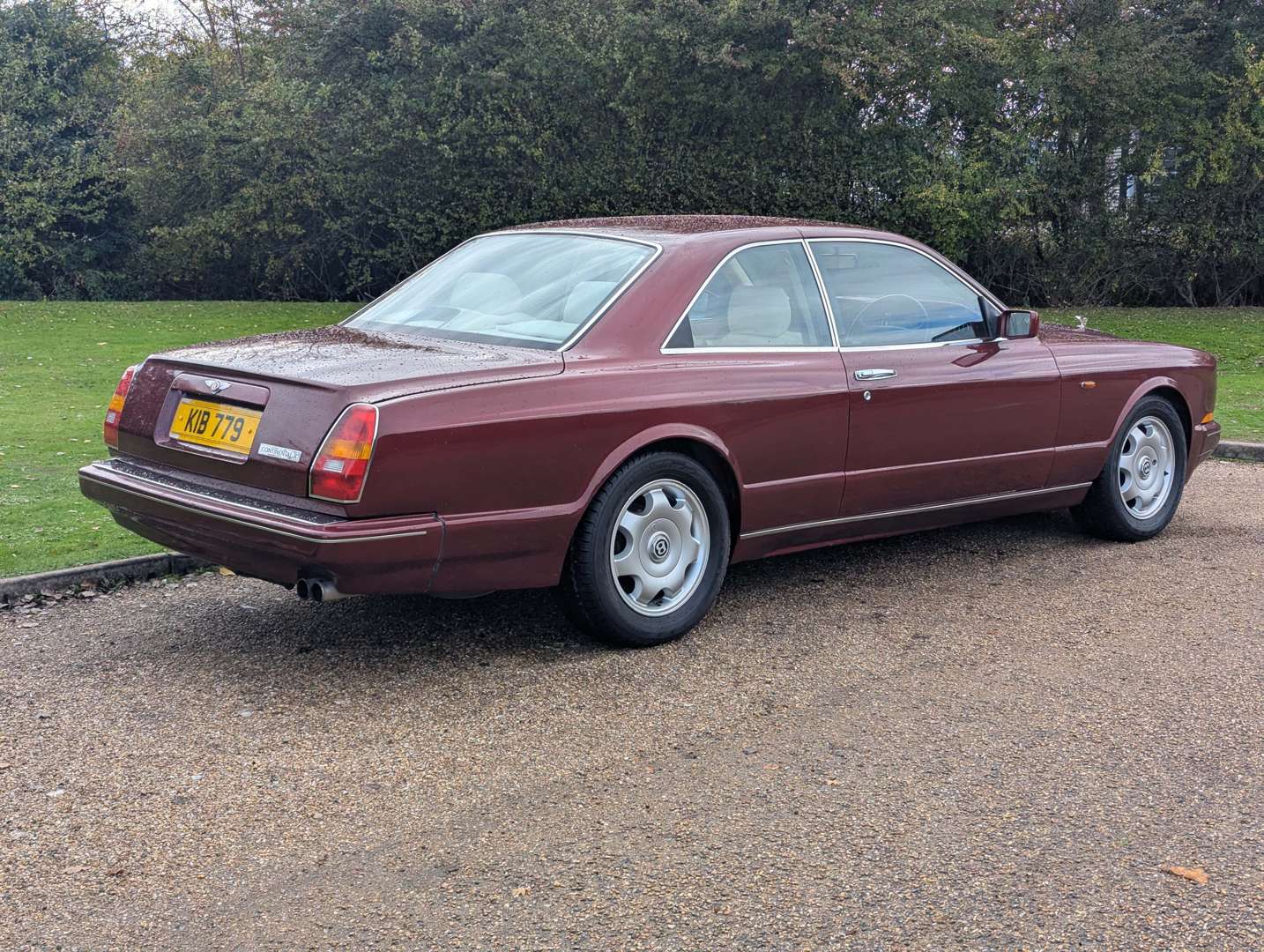 <p>1993 BENTLEY CONTINENTAL R</p>