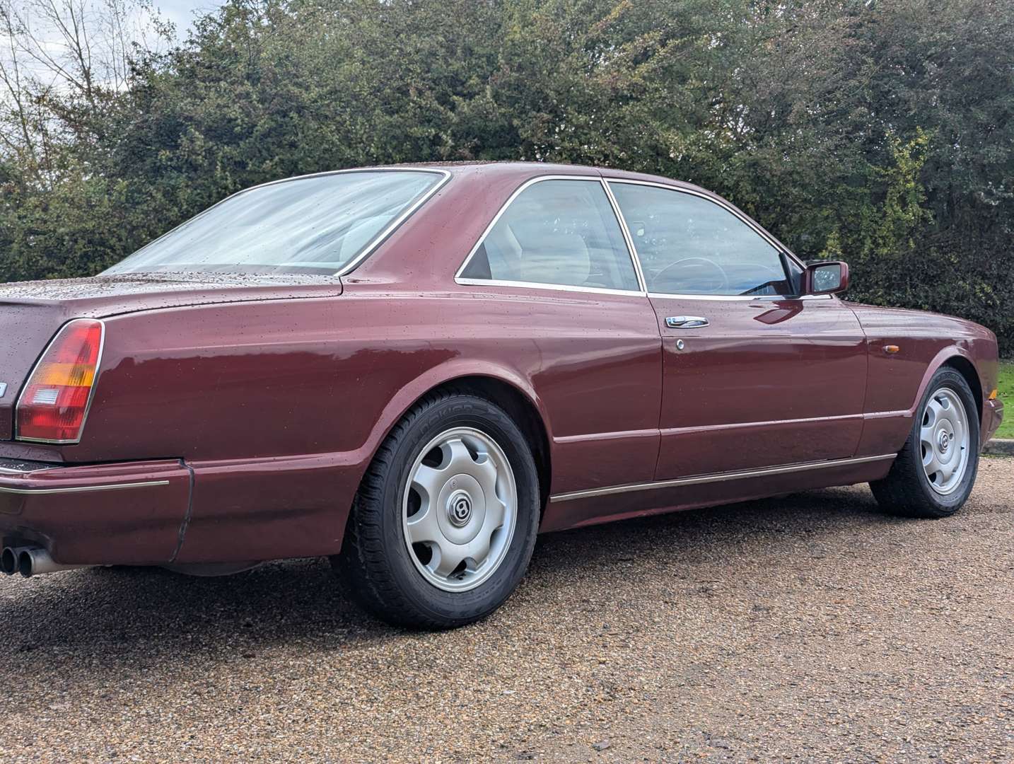 <p>1993 BENTLEY CONTINENTAL R</p>
