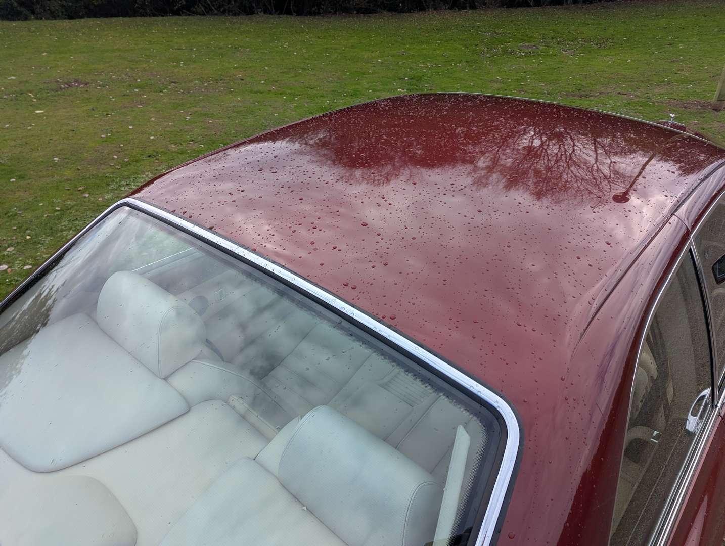 <p>1993 BENTLEY CONTINENTAL R</p>