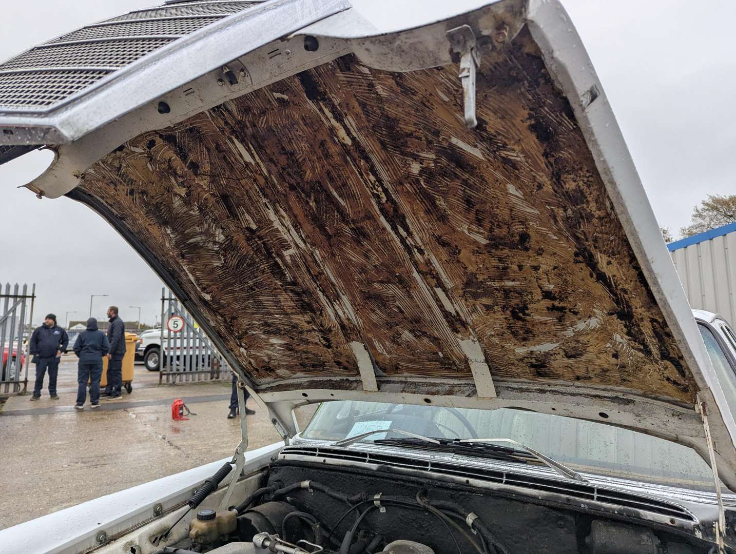 <p>1968 MERCEDES 250 SE</p>