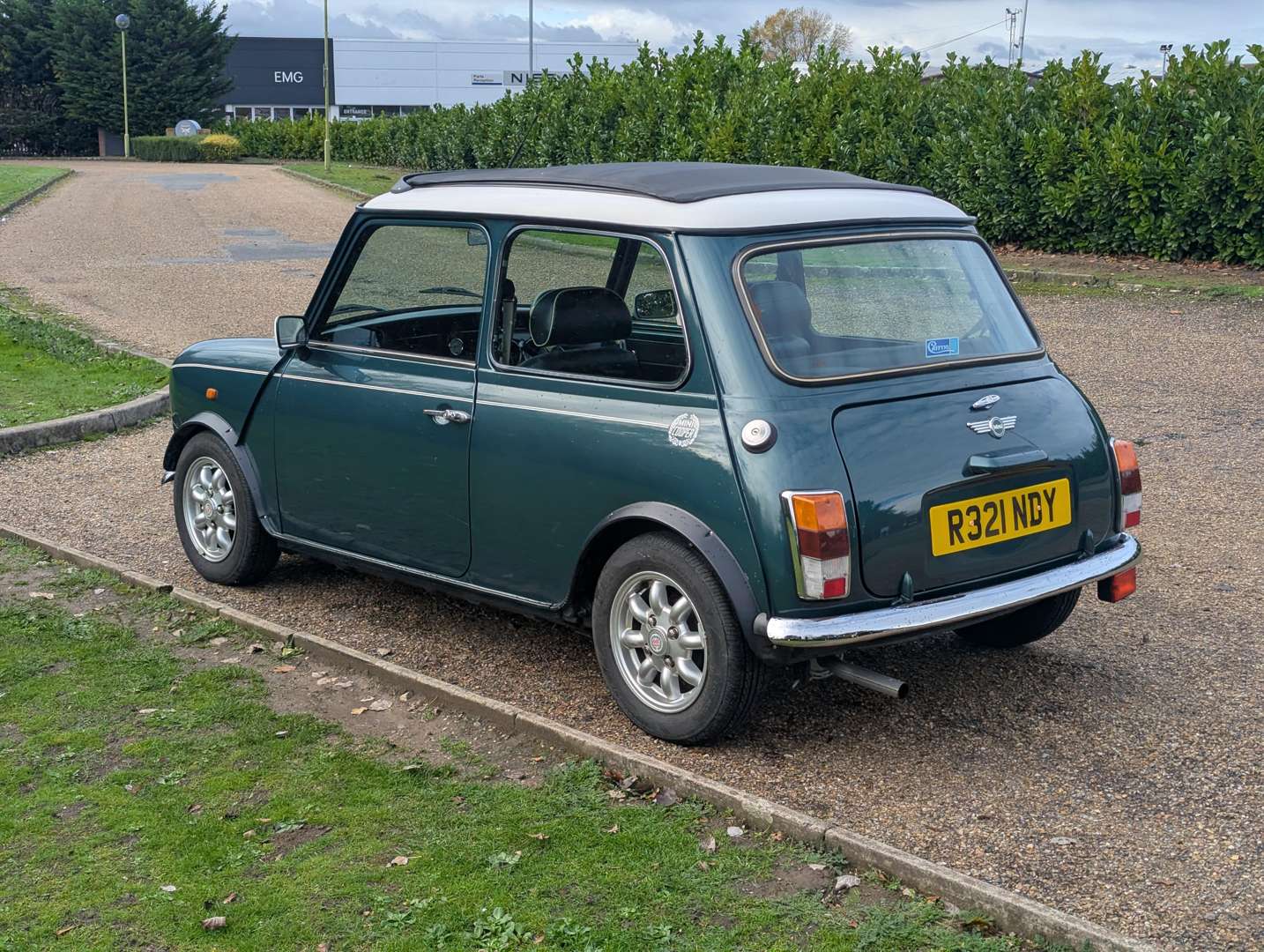 <p>1998 ROVER MINI COOPER</p>
