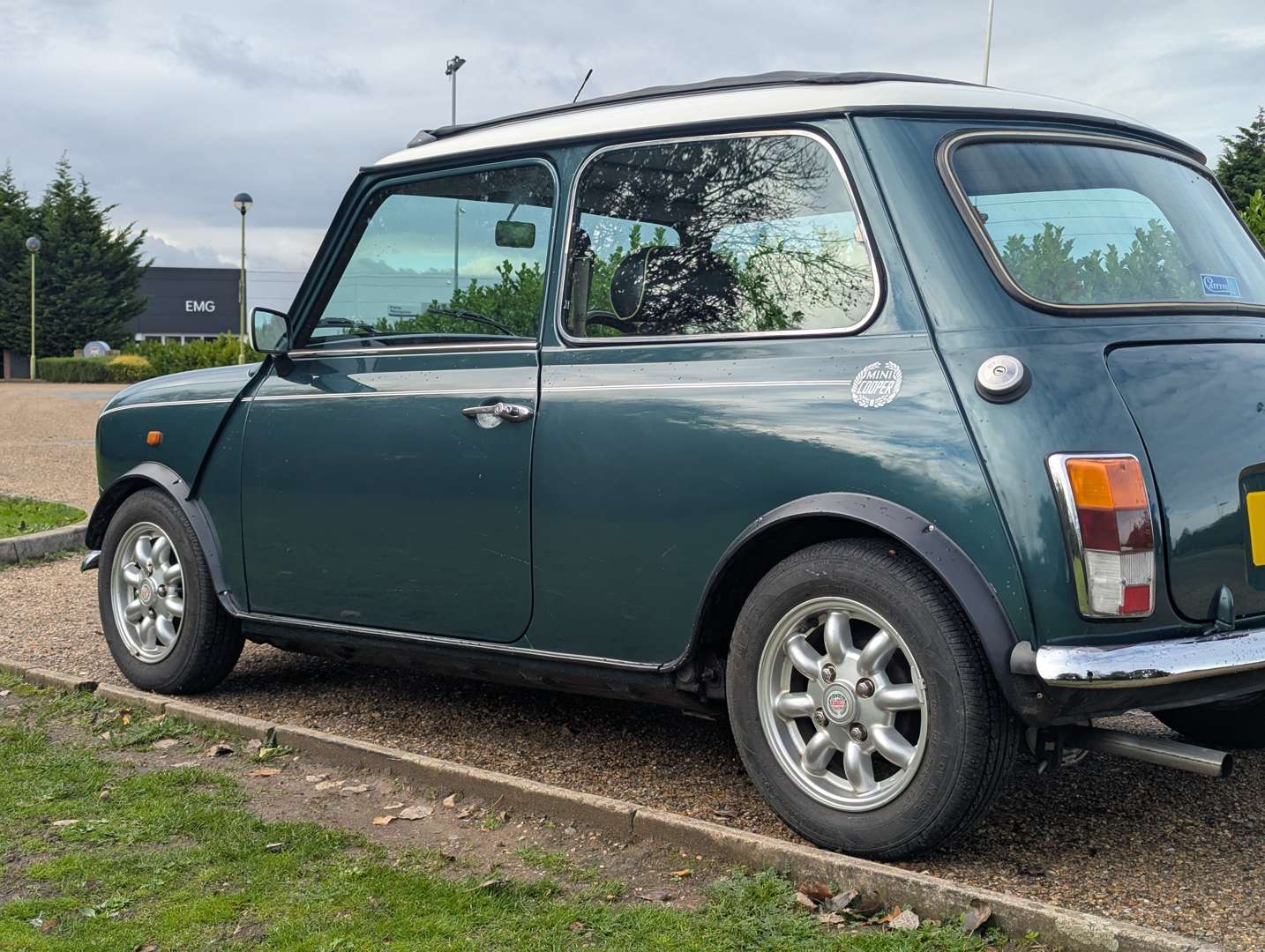 <p>1998 ROVER MINI COOPER</p>