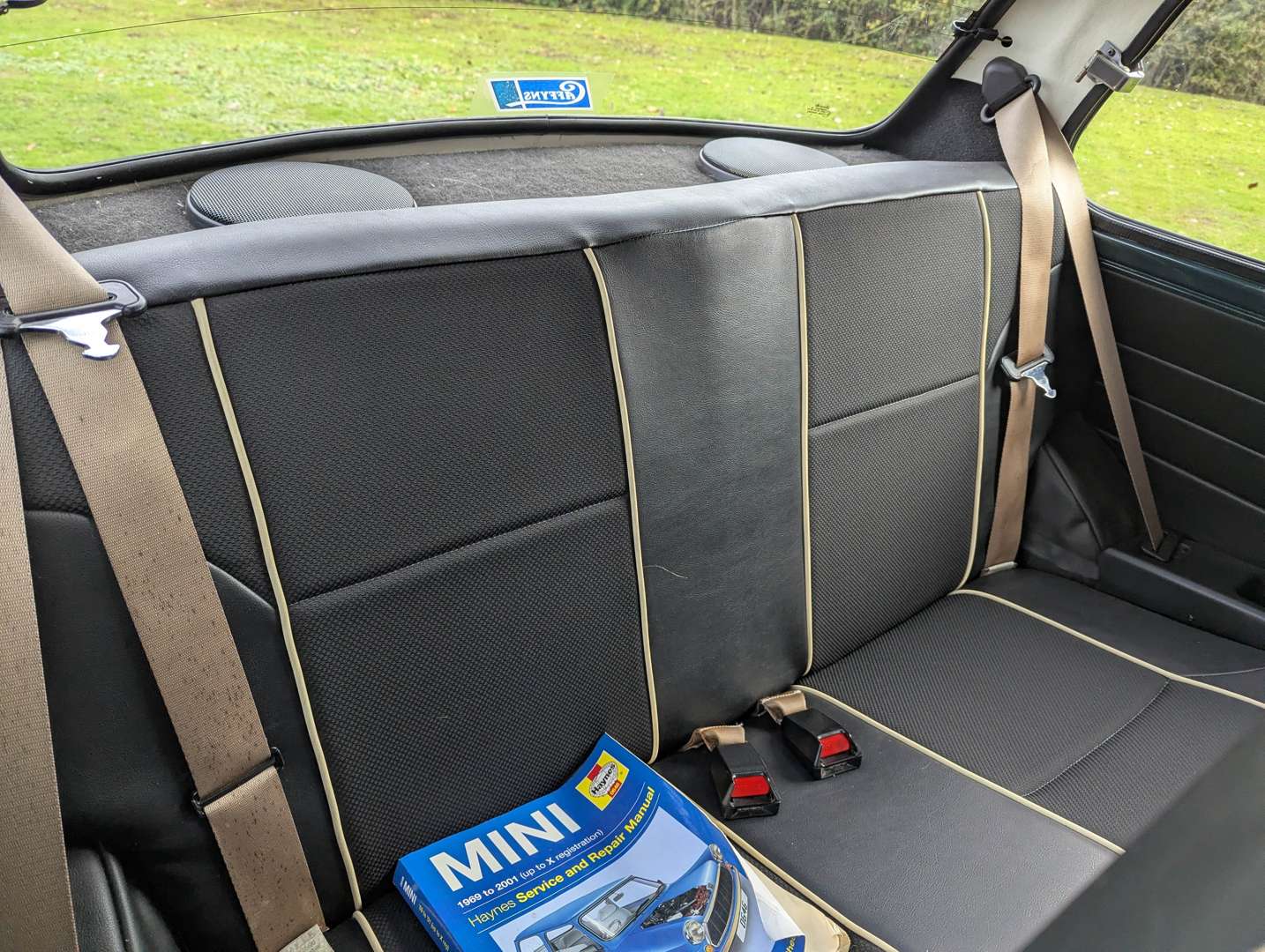 <p>1998 ROVER MINI COOPER</p>