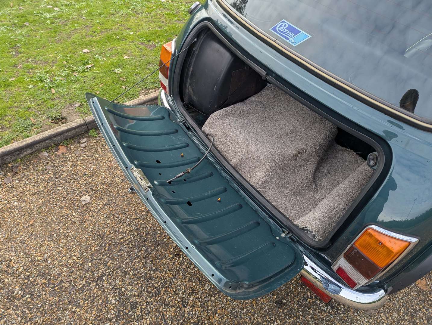 <p>1998 ROVER MINI COOPER</p>