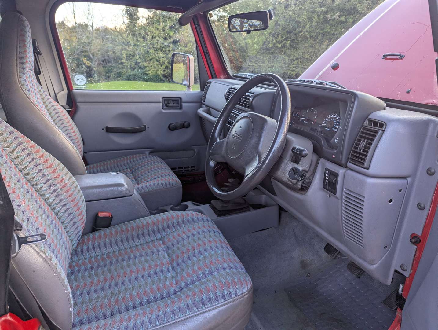 <p>1997 JEEP WRANGLER SPORT 2.5</p>