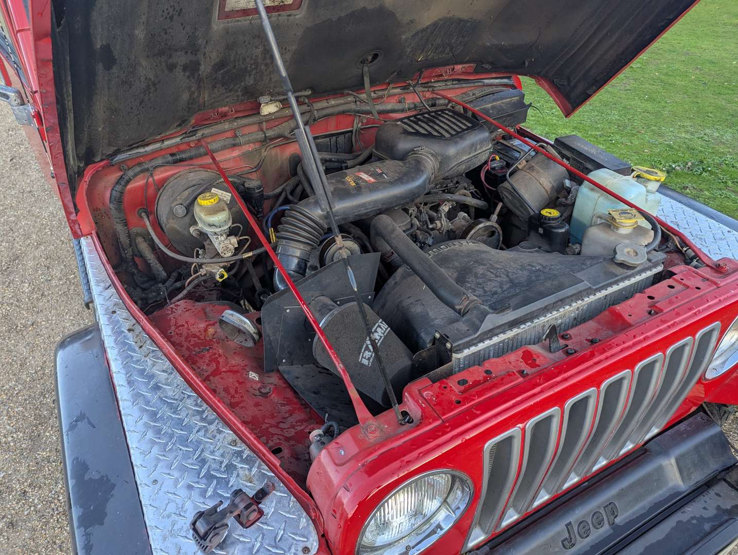 <p>1997 JEEP WRANGLER SPORT 2.5</p>