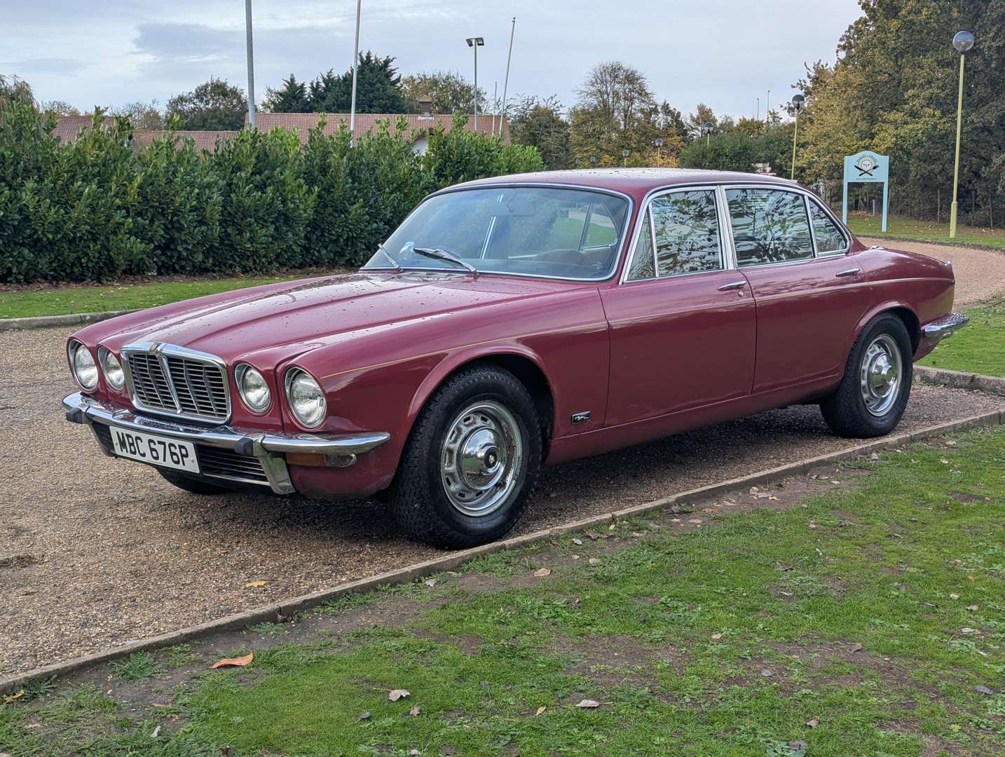 <p>1976 JAGUAR XJ 3.4 AUTO</p>