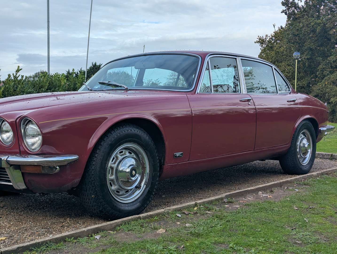 <p>1976 JAGUAR XJ 3.4 AUTO</p>