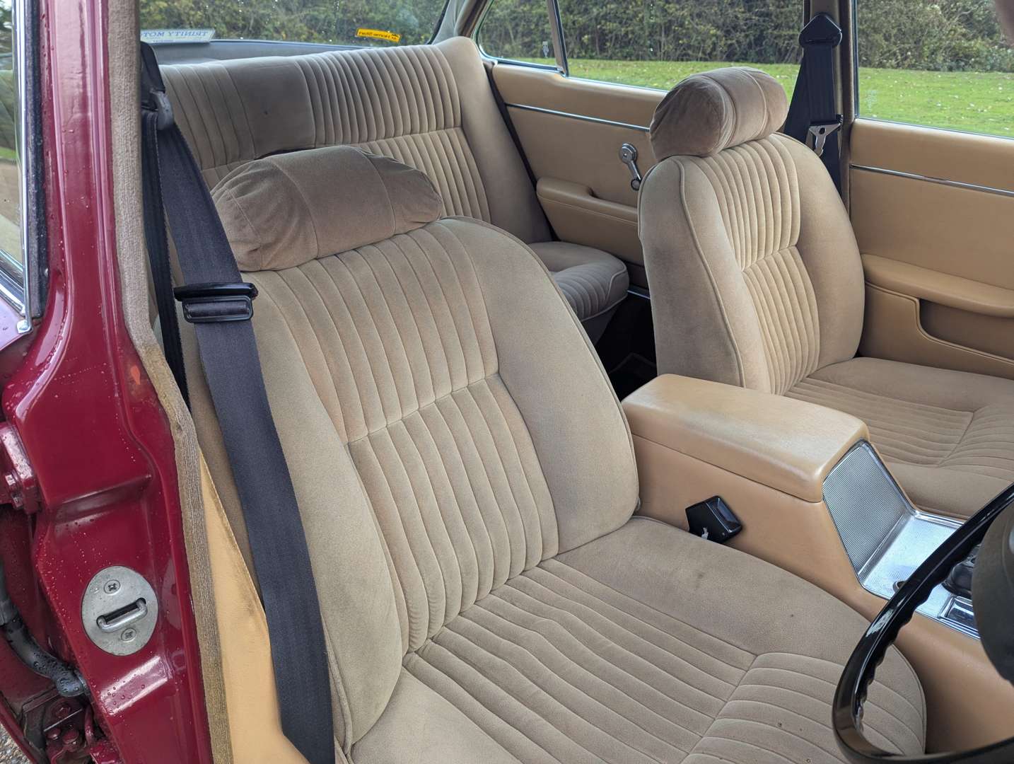 <p>1976 JAGUAR XJ 3.4 AUTO</p>