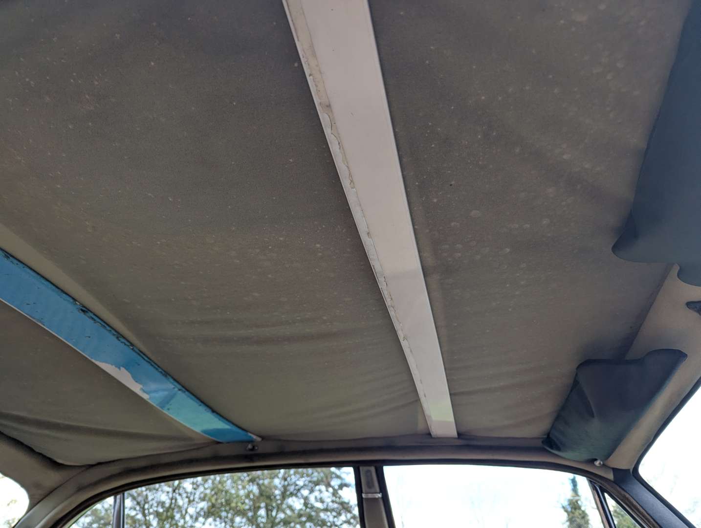 <p>1976 JAGUAR XJ 3.4 AUTO</p>