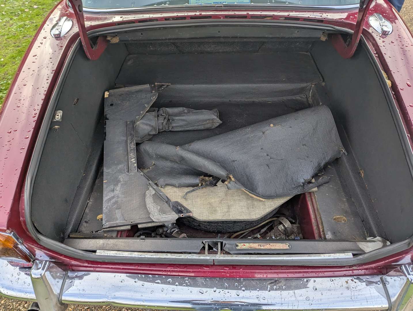 <p>1976 JAGUAR XJ 3.4 AUTO</p>